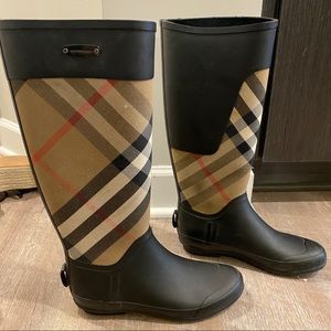 Burberry House Check Rain Boots